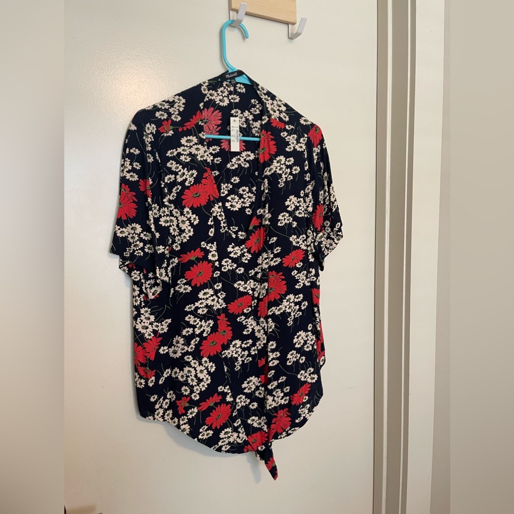 Madewell | Tie-Front Blouse in Dark Floral NWT